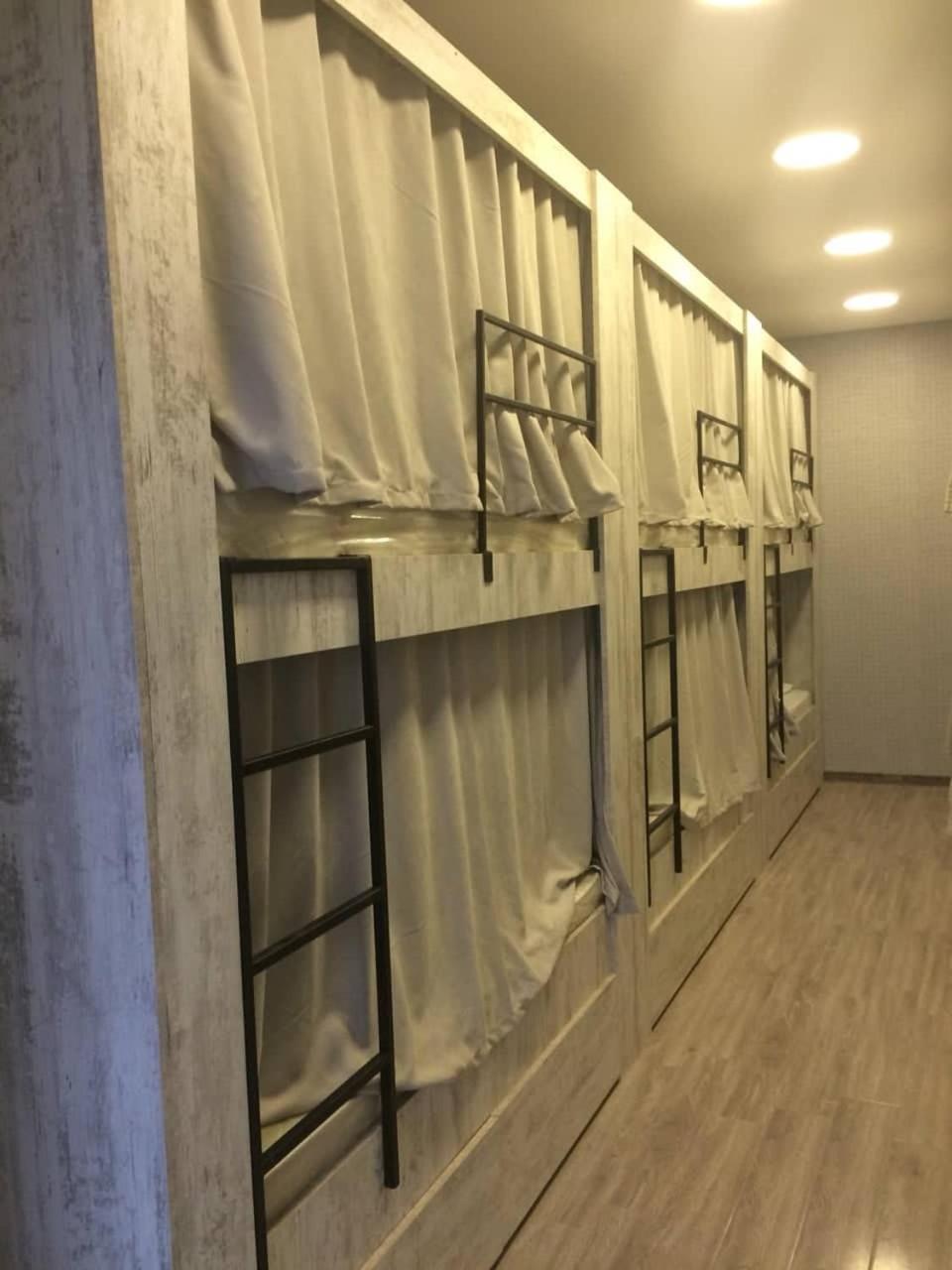 Blossom Hostel Updated ! Обновлено !!! City Center! Perfect Order!!! Snow-White Bed Linen!!! Идеальный Порядок!!! Белоснежное Постельное Белье!!! Центр Города !!! Tbilisi Bagian luar foto