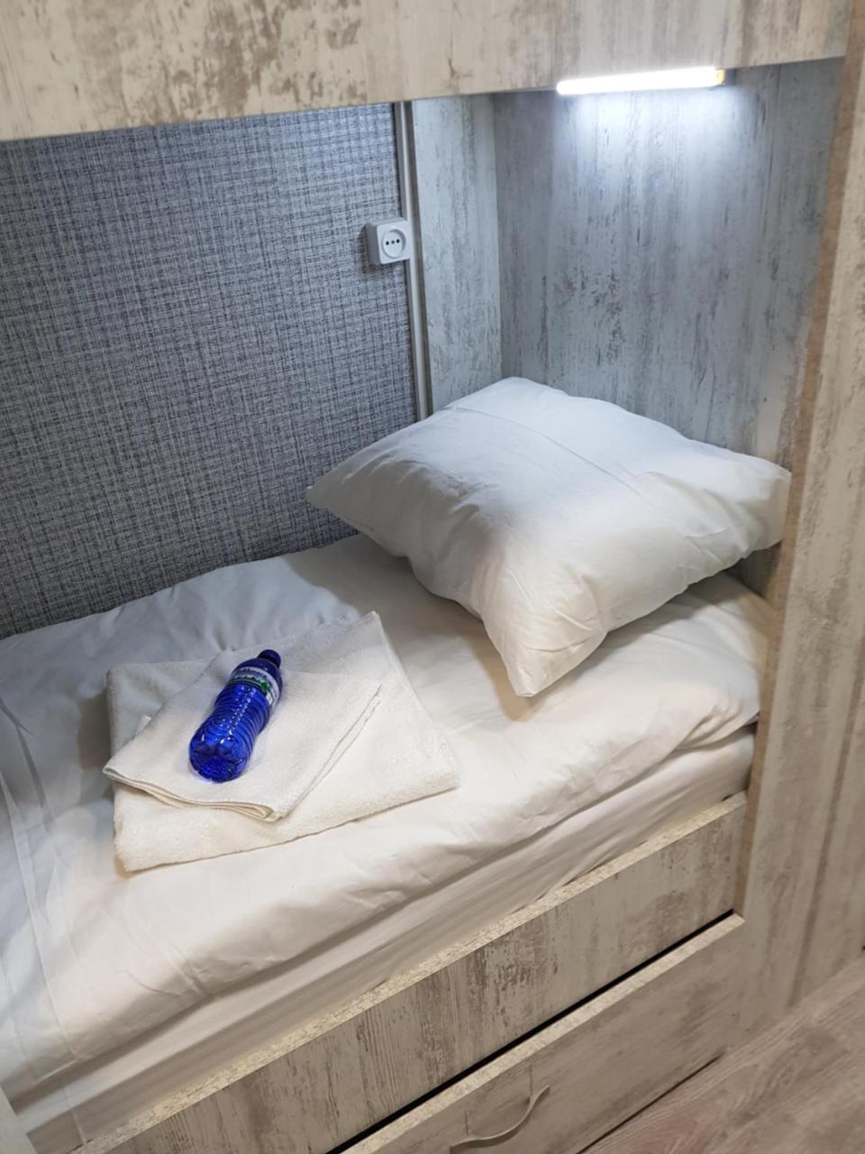 Blossom Hostel Updated ! Обновлено !!! City Center! Perfect Order!!! Snow-White Bed Linen!!! Идеальный Порядок!!! Белоснежное Постельное Белье!!! Центр Города !!! Tbilisi Bagian luar foto