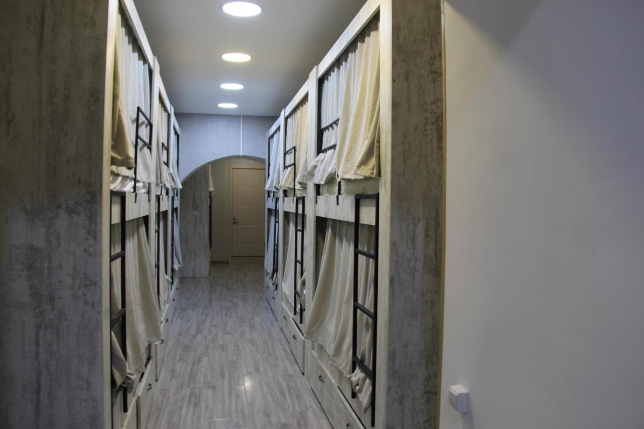 Blossom Hostel Updated ! Обновлено !!! City Center! Perfect Order!!! Snow-White Bed Linen!!! Идеальный Порядок!!! Белоснежное Постельное Белье!!! Центр Города !!! Tbilisi Bagian luar foto