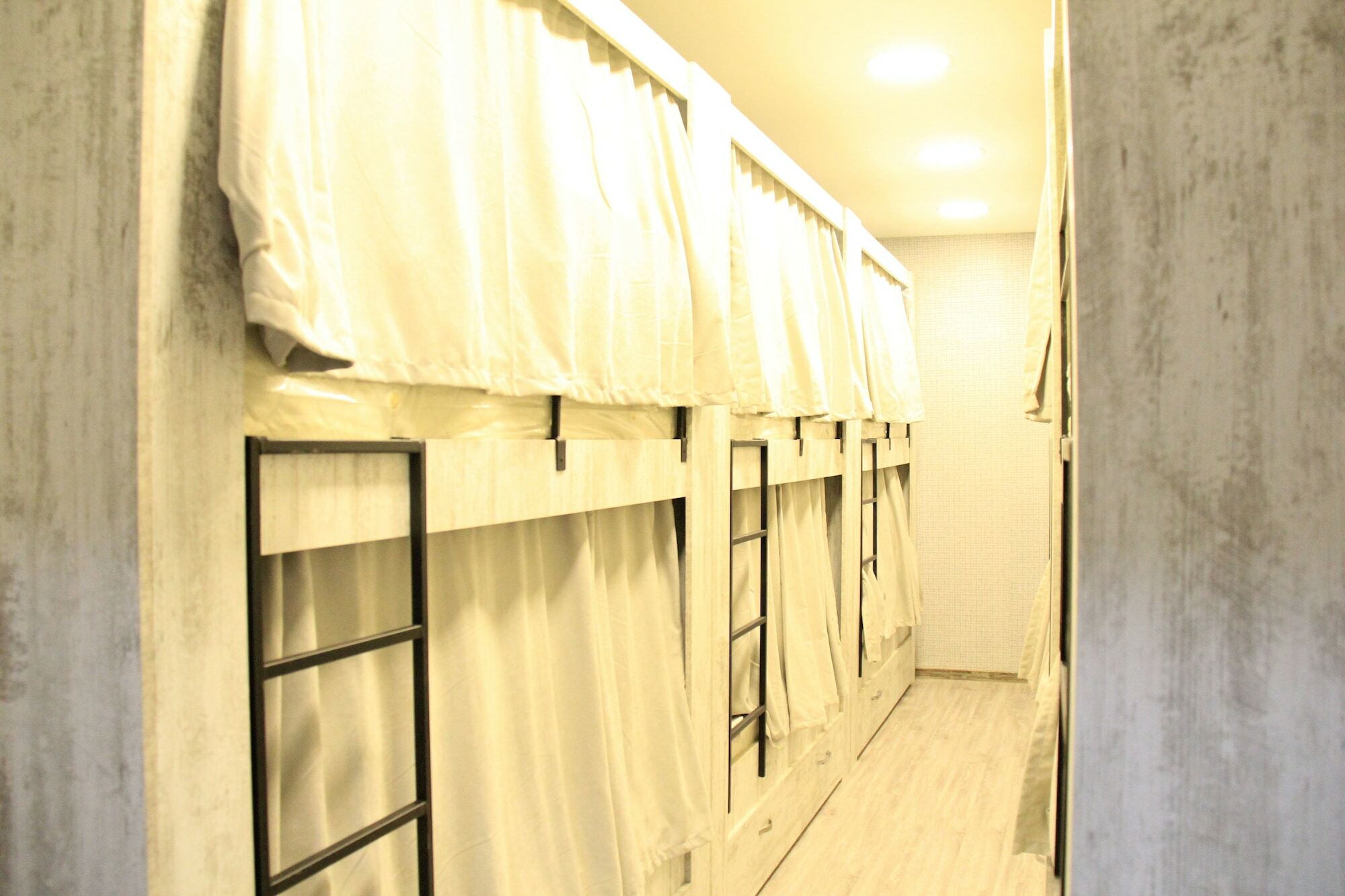 Blossom Hostel Updated ! Обновлено !!! City Center! Perfect Order!!! Snow-White Bed Linen!!! Идеальный Порядок!!! Белоснежное Постельное Белье!!! Центр Города !!! Tbilisi Bagian luar foto